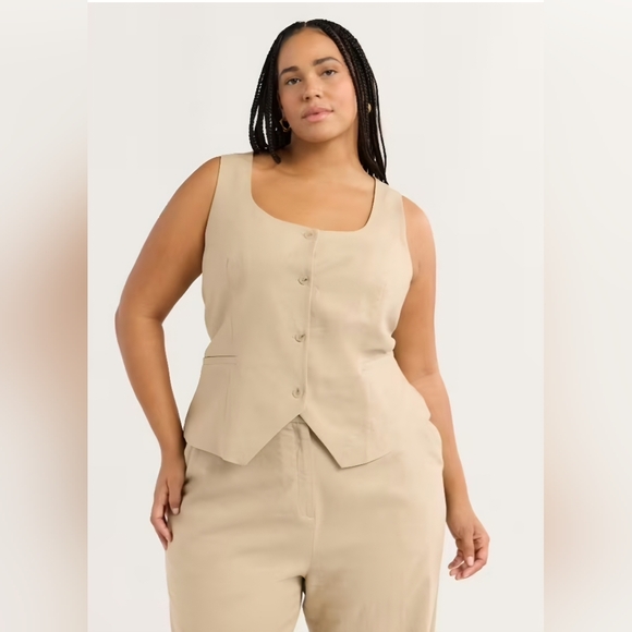 sofia by sofia vergara Jackets & Blazers - 2 For $20 Sofia by Sofia Vergara Beige Vest Linen,Rayon Blend. 4x Nwt Plus